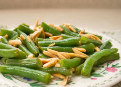 Green Beans With Toasted Almonds