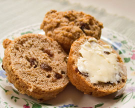 Applesauce Raisin Spice Muffins